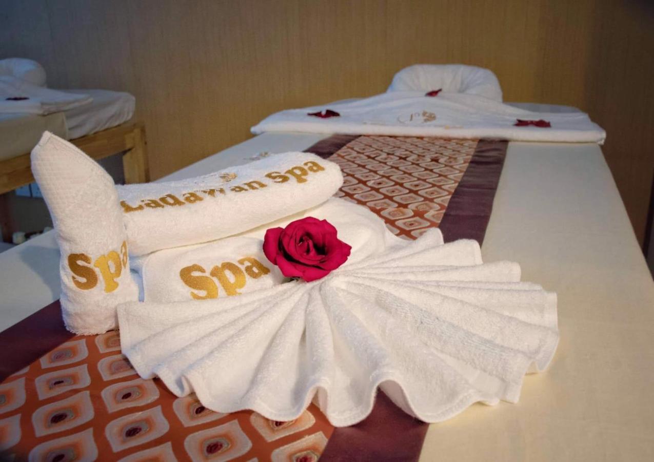 Hotel Summit Parkview Rangun Zewnętrze zdjęcie