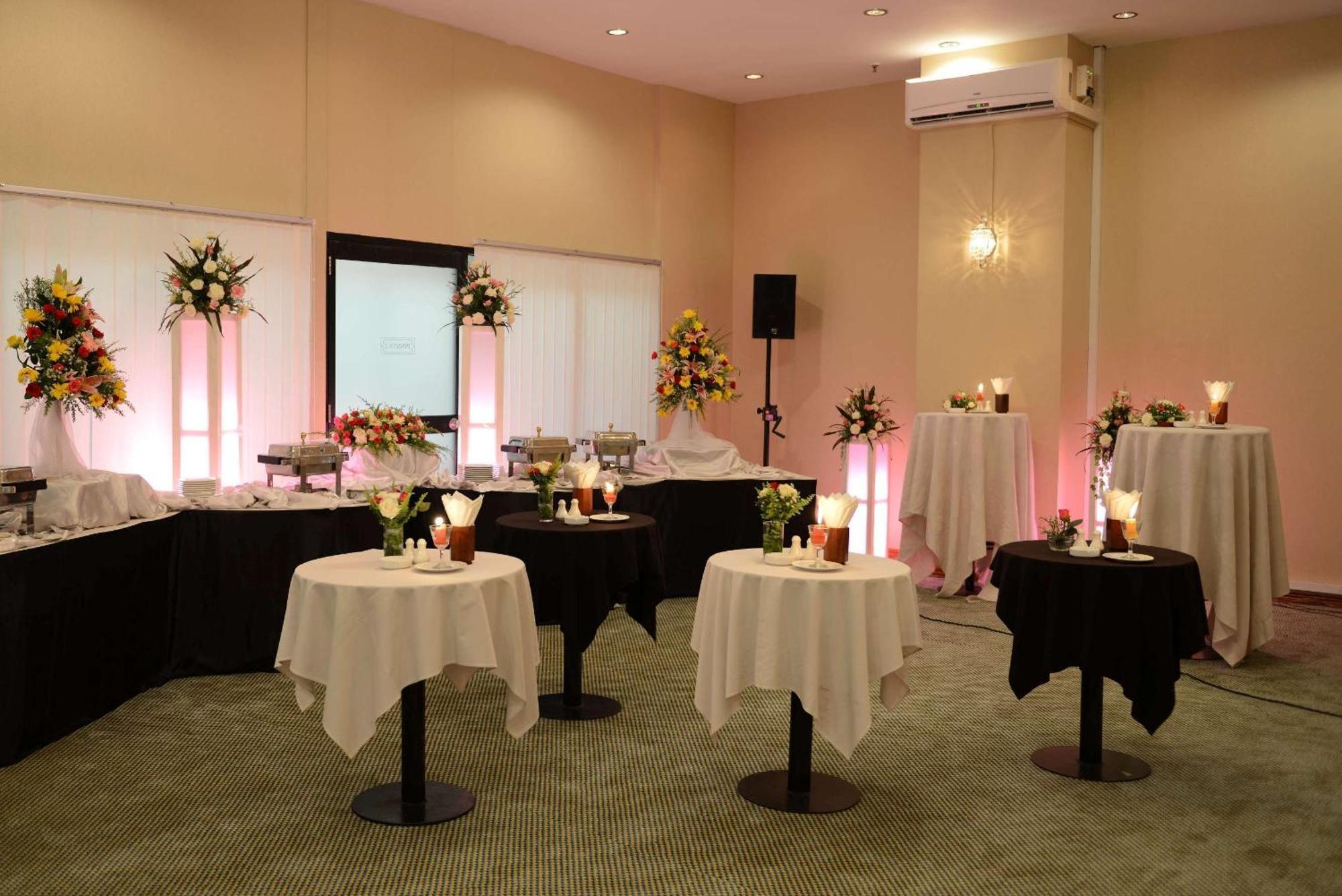 Hotel Summit Parkview Rangun Zewnętrze zdjęcie