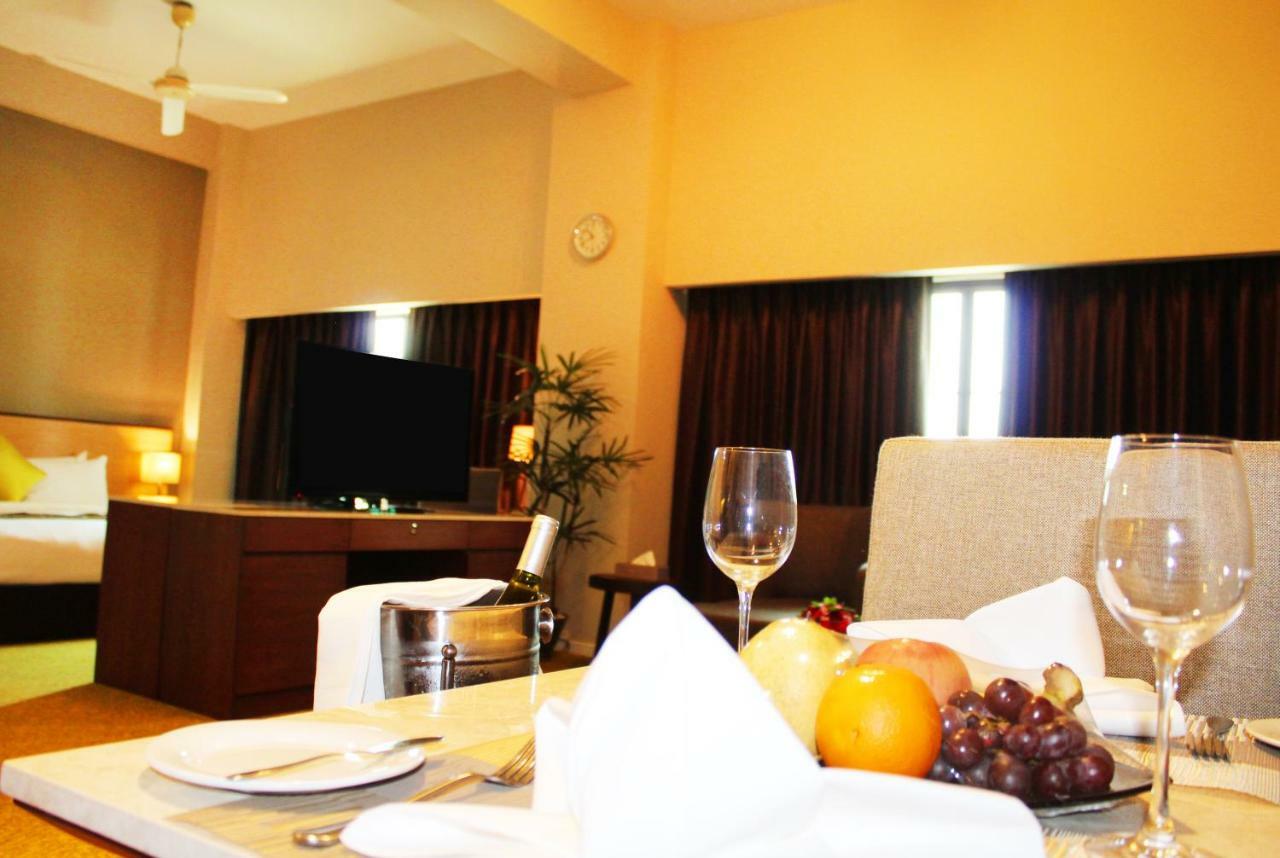 Hotel Summit Parkview Rangun Zewnętrze zdjęcie