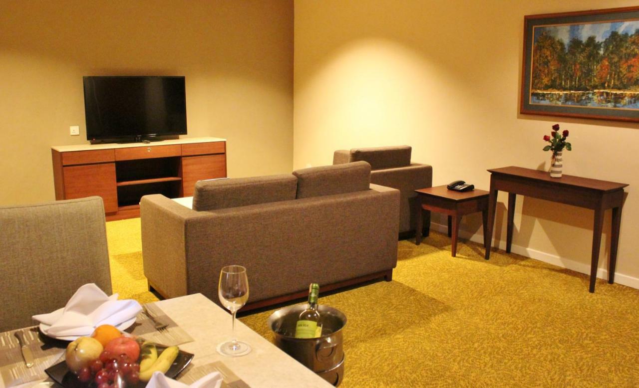 Hotel Summit Parkview Rangun Zewnętrze zdjęcie